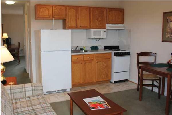 Eastside Suites Линчберг Номер фото