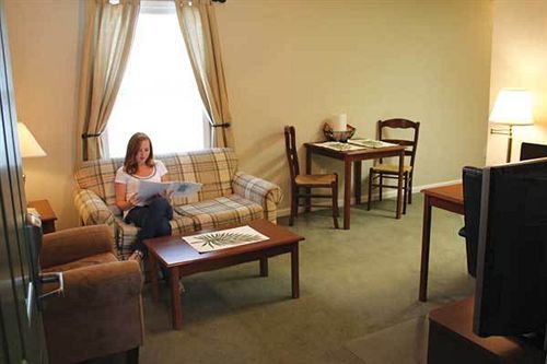 Eastside Suites Линчберг Экстерьер фото